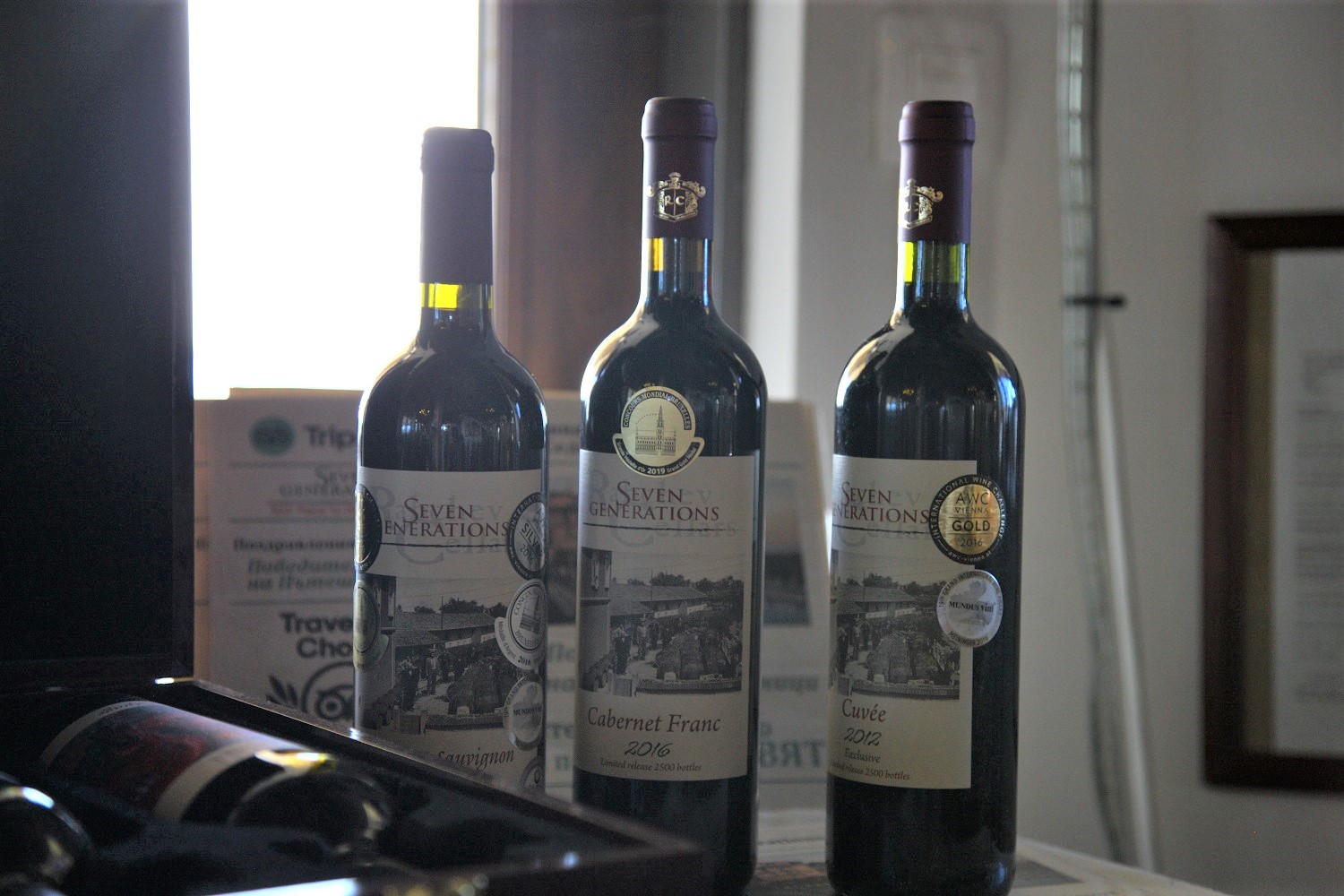 7 motive să alegi Seven Generations Estate, hotel boutique și cramă de vinuri, lângă Ruse, aproape de București! - By Julia 7 motive să alegi Seven Generations Estate, hotel boutique și cramă de vinuri, lângă Ruse, aproape de București! - By Julia