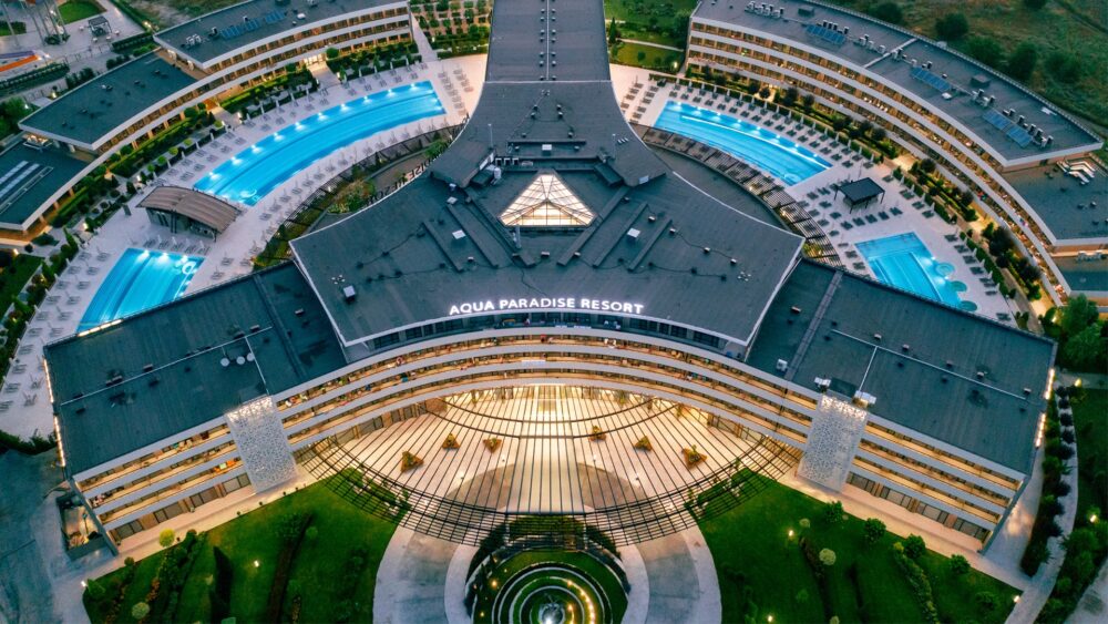 Aqua Paradise Resort Mybg
