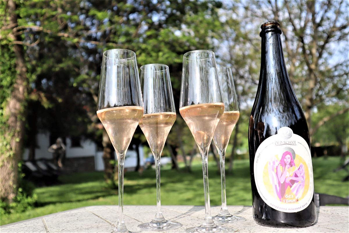 Old School Wines: Crama Yalovo și noua viață a soiului local Rubin în inima Bulgariei, lângă Veliko Târnovo - By Julia Pen Nat Yalovo Winery