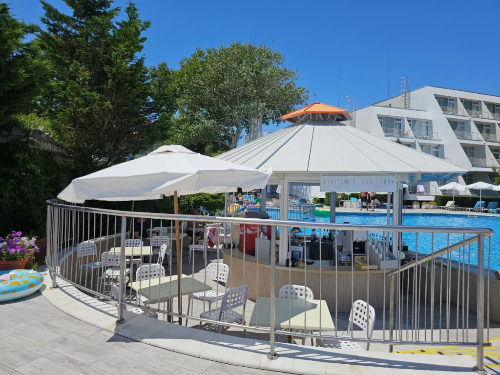 Review AluaSun Helios Beach 3* - experiență Hyatt all-inclusive pe una din cele mai frumoase plaje din Bulgaria - By Julia AluaSun Helios Beach 3*