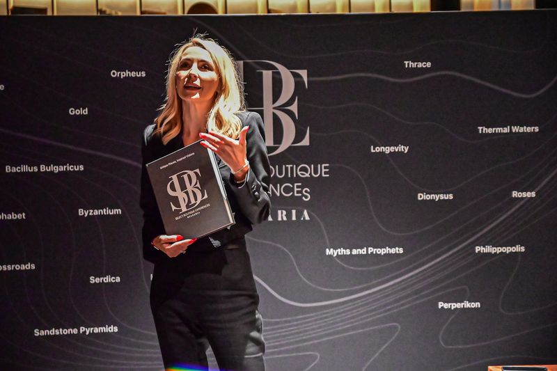 Select Boutique Experience: albumul care prezintă turismul de lux al Bulgariei - By Julia select boutique experiences