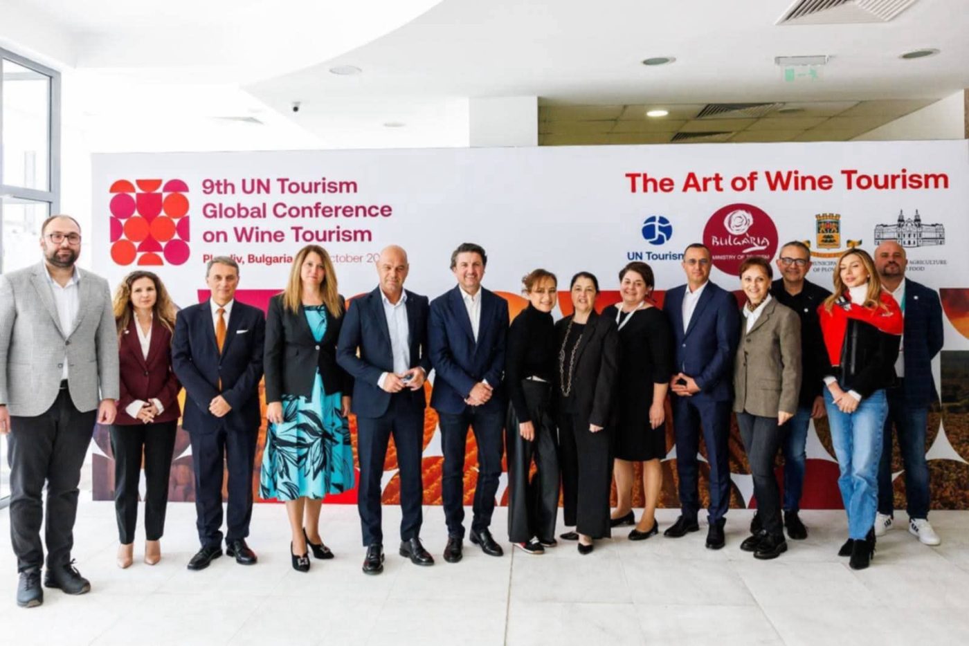 Bulgaria a demarat procesul de aderare la prestigiosul traseu cultural european „Drumul Vinului” (Iter Vitis) - By Julia