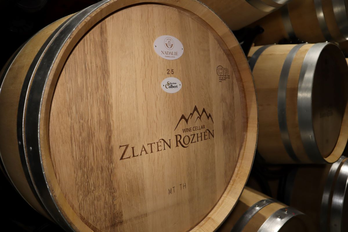 Zlaten Rozhen – vinuri, ospitalitate și aventură retro în Bulgaria, aproape de Grecia - By Julia Zlaten Rozhen – vinuri, ospitalitate și aventură retro în Bulgaria, aproape de Grecia - By Julia