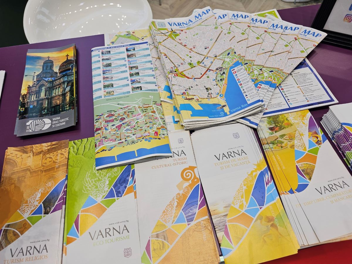 Târgurile de Crăciun Varna 2025: atmosferă de sărbătoare, evenimente și gastronomie la malul mării - By Julia Târgurile de Crăciun Varna 2025: atmosferă de sărbătoare, evenimente și gastronomie la malul mării - By Julia