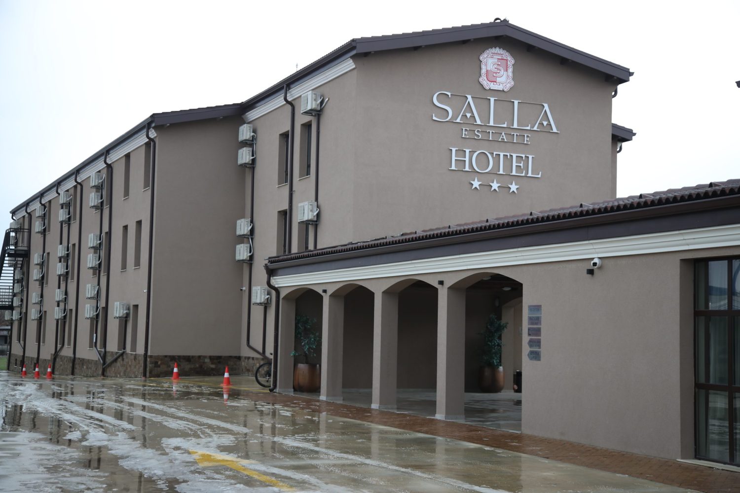 Wine Mirror RO- BG în martie: weekenduri de vin și gastronomie, în România și Bulgaria - By Julia