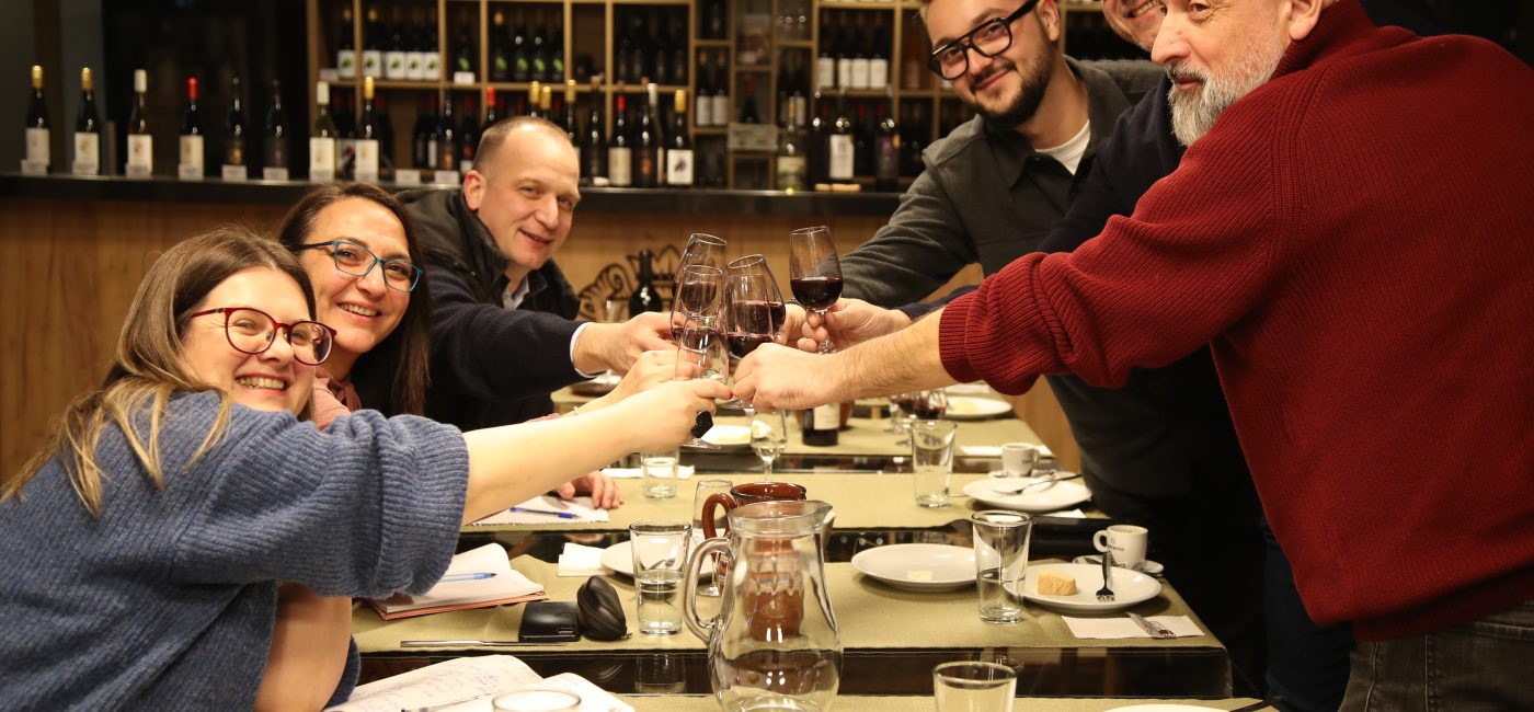 Wine Mirror RO- BG în martie: weekenduri de vin și gastronomie, în România și Bulgaria - By Julia