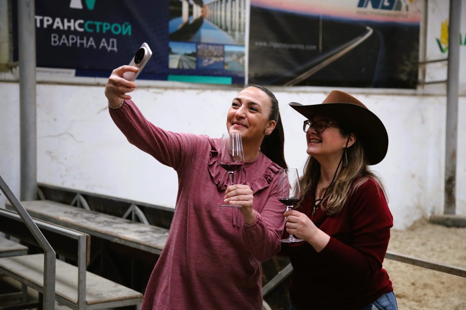 Wine Mirror RO- BG în martie: weekenduri de vin și gastronomie, în România și Bulgaria - By Julia