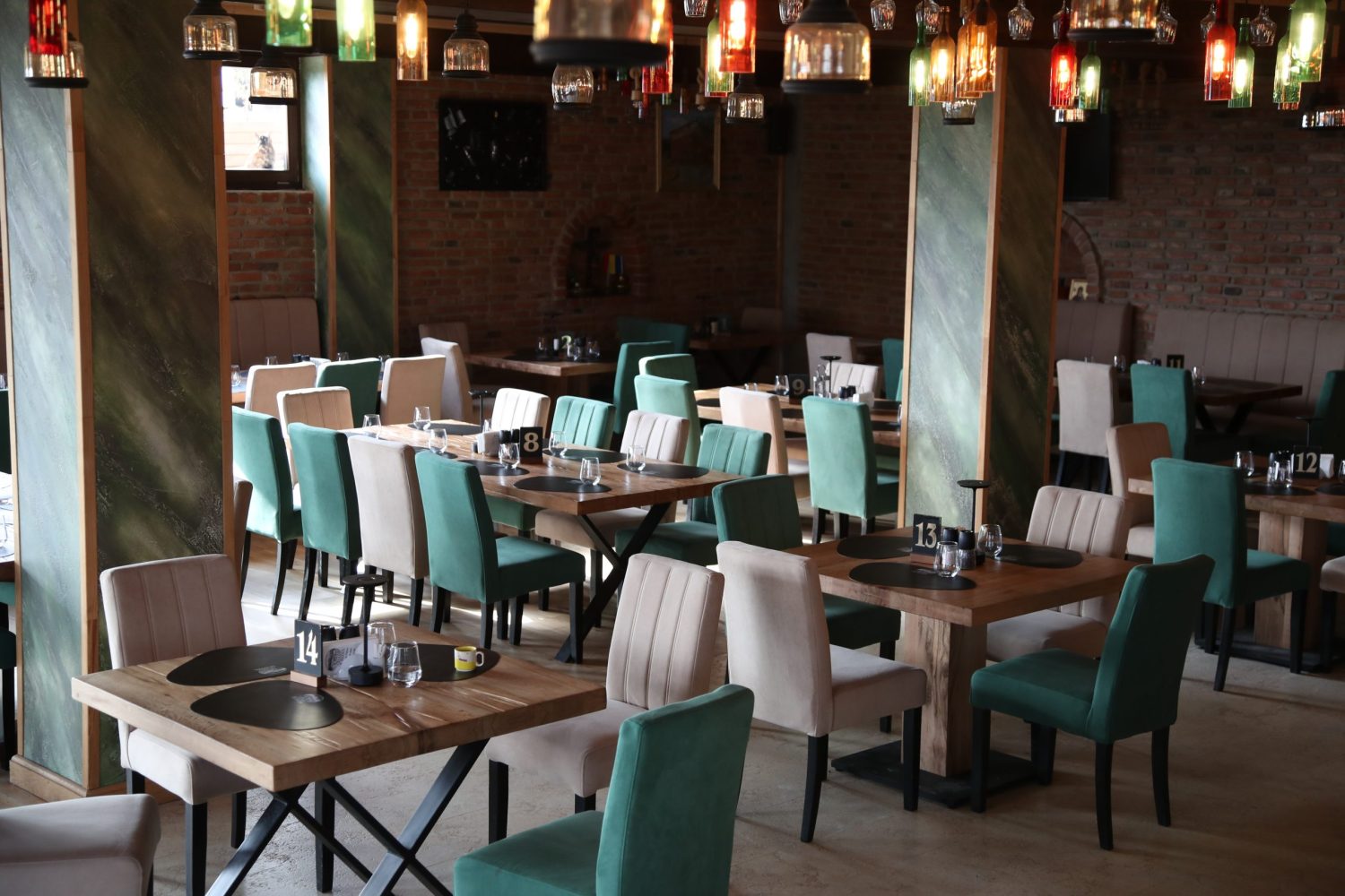 Wine Mirror RO- BG în martie: weekenduri de vin și gastronomie, în România și Bulgaria - By Julia