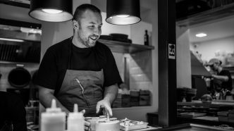 „Cred că lucrurile importante în gastronomie se construiesc în timp, prin consecvență și respect pentru ingredient.” Interviu cu Nicolae Crăciun, Chef Cimbru Author - By Julia