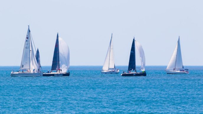 12-14 iunie: Friendship Regatta aduce spectacolul velierelor între Mangalia și Varna - By Julia