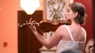 Violonista Ioana Cristina Goicea, puntea muzicală dintre România și Bulgaria - By Julia