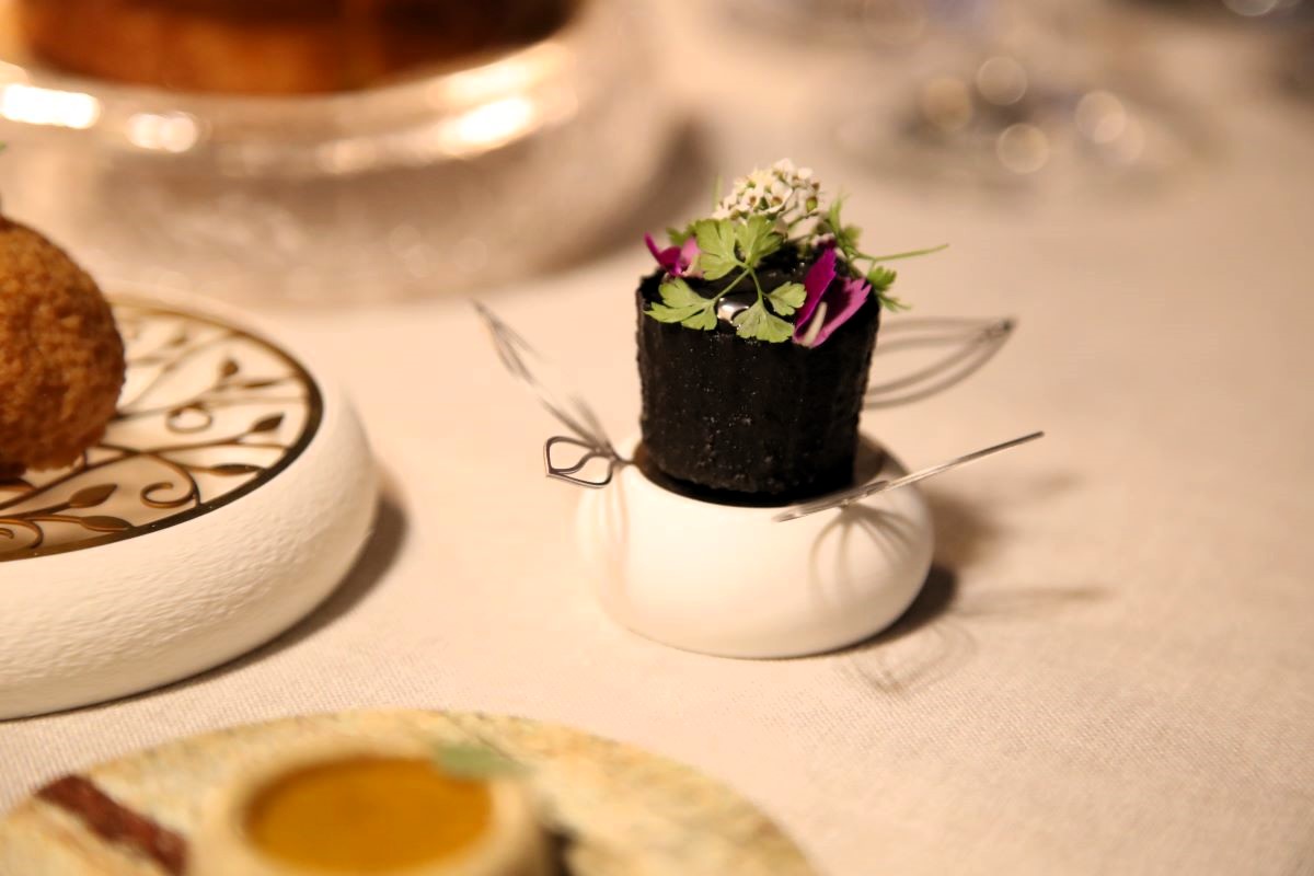 Hristo Filyov, Executive Chef al restaurantului Boutique fine-dining din BlackSeaRama Golf & Villas: „Nu recreez bucătăria bulgărească. Lucrez cu ingredientele ei.” Interviu. - By Julia Hristo Filyov, Executive Chef al restaurantului Boutique fine-dining din BlackSeaRama Golf & Villas: „Nu recreez bucătăria bulgărească. Lucrez cu ingredientele ei.” Interviu. - By Julia