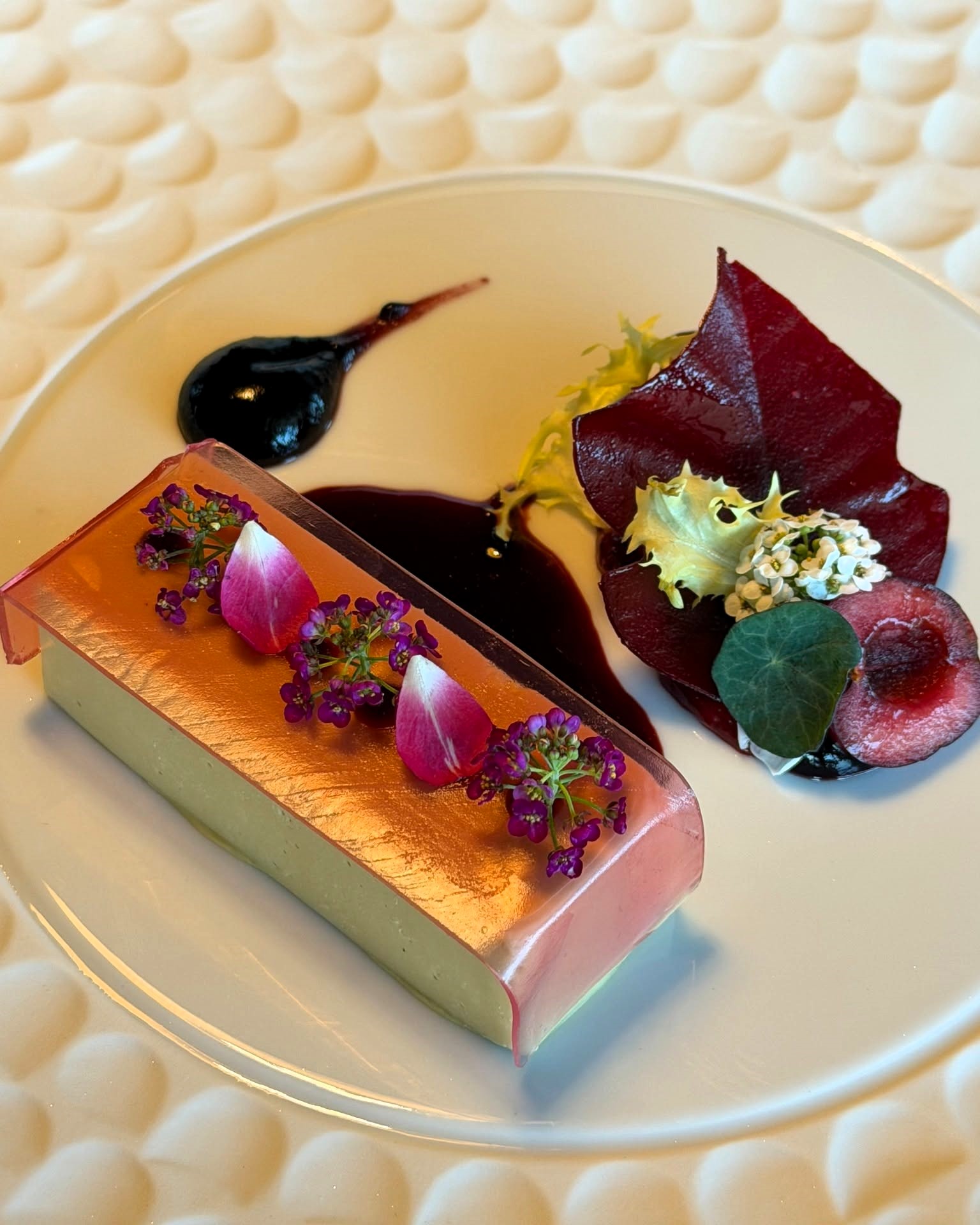 Hristo Filyov, Executive Chef al restaurantului Boutique fine-dining din BlackSeaRama Golf & Villas: „Nu recreez bucătăria bulgărească. Lucrez cu ingredientele ei.” Interviu. - By Julia Hristo Filyov, Executive Chef al restaurantului Boutique fine-dining din BlackSeaRama Golf & Villas: „Nu recreez bucătăria bulgărească. Lucrez cu ingredientele ei.” Interviu. - By Julia
